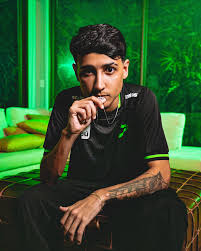 Loud Bak